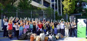 Éducation au Développement durable : 150 paires de gants pour nos élèves et nos actions de nettoyage !