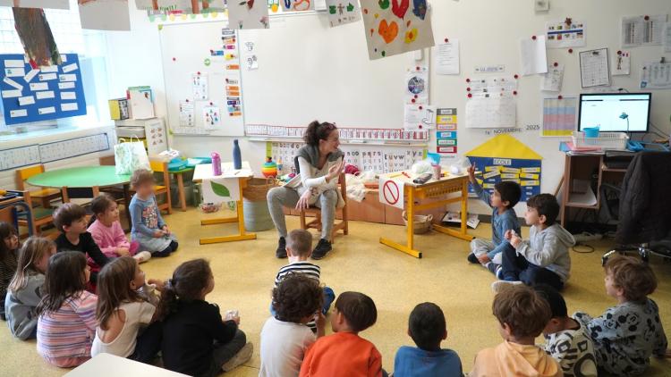 « Parlons plastique », découvrir et protéger la planète avec les maternelles !